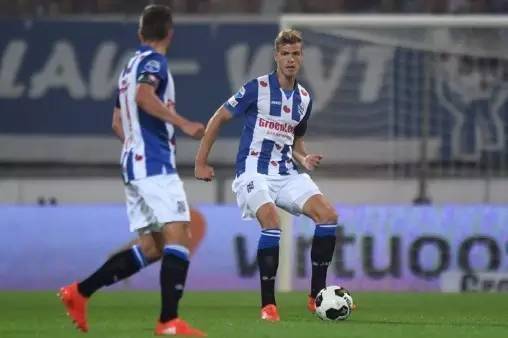 组则注重策 组则注重策