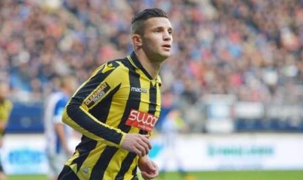 俱乐部通过 俱乐部通过